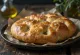 Täistera-nisujahu focaccia serveerituna