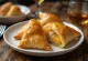 Tokaji Aszu samosa serveerituna